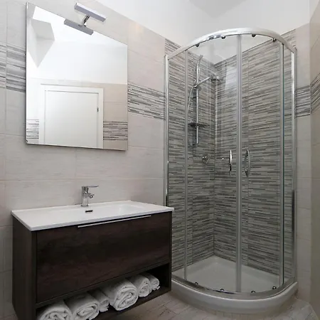 47 Steps Πανσιόν